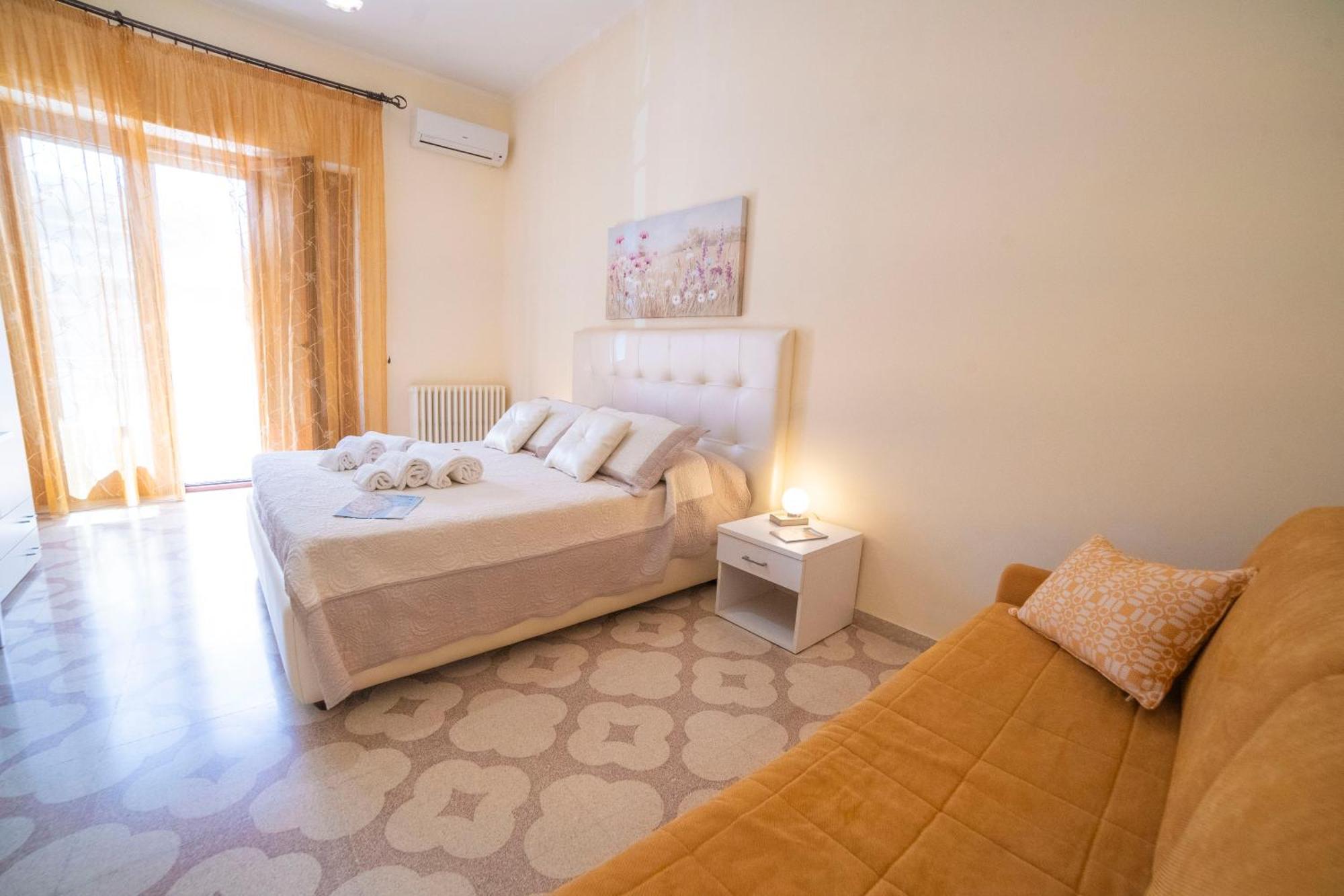 B&B A Due Passi Отранто Екстериор снимка